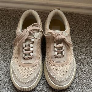 Dolce Vita Cream and Tan Woven Sneakers